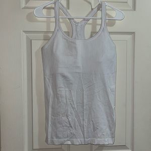 LIKE NEW Women’s Lululemon Ebb to Street Tank